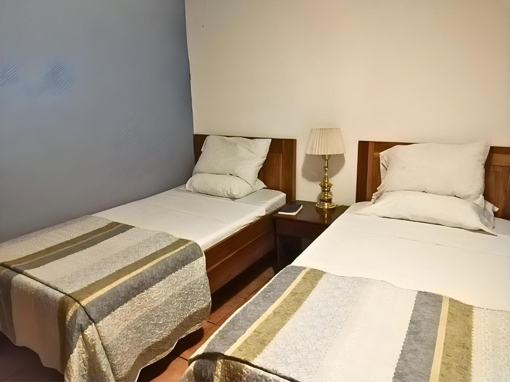 Hotel Puerta Del Sol - San Jose Airport Bilik gambar